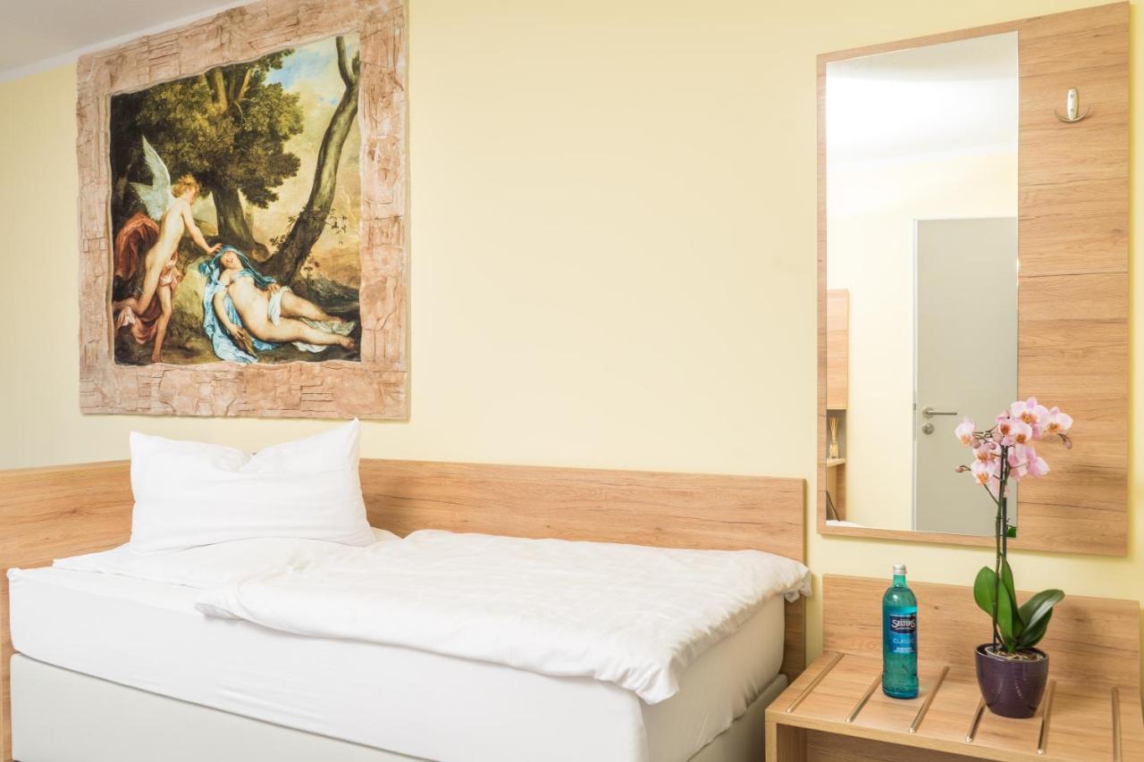 אולדנבורג Hotel & Restaurant Sparta מראה חיצוני תמונה